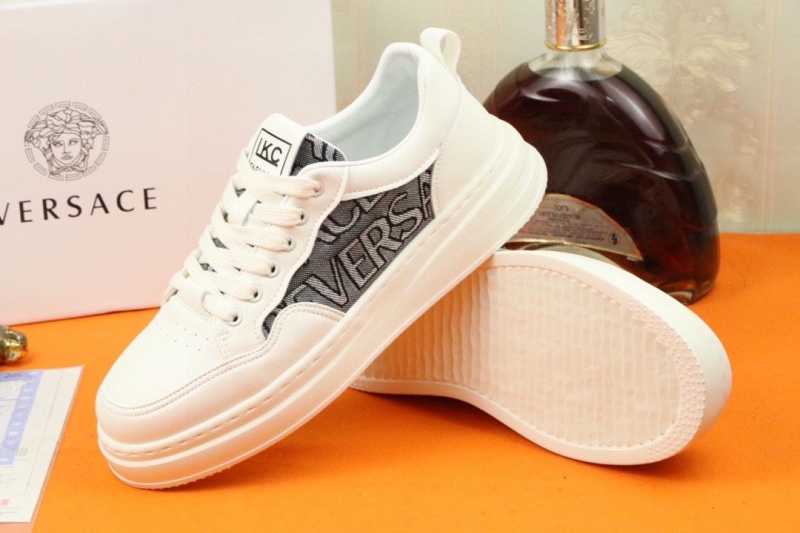 Givenchy Sneakers